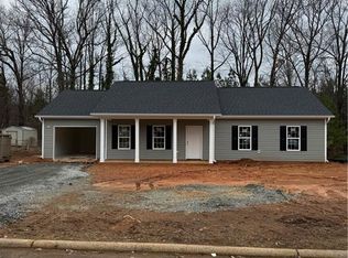 507 Quail Ln, Lexington, NC 27292