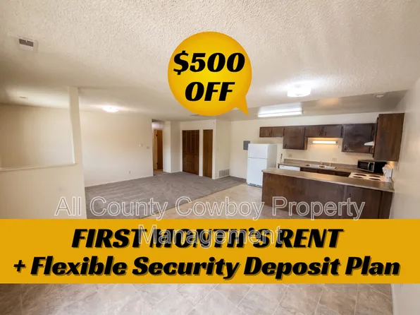 1314 Gibbon St APT E13, Laramie, WY 82072