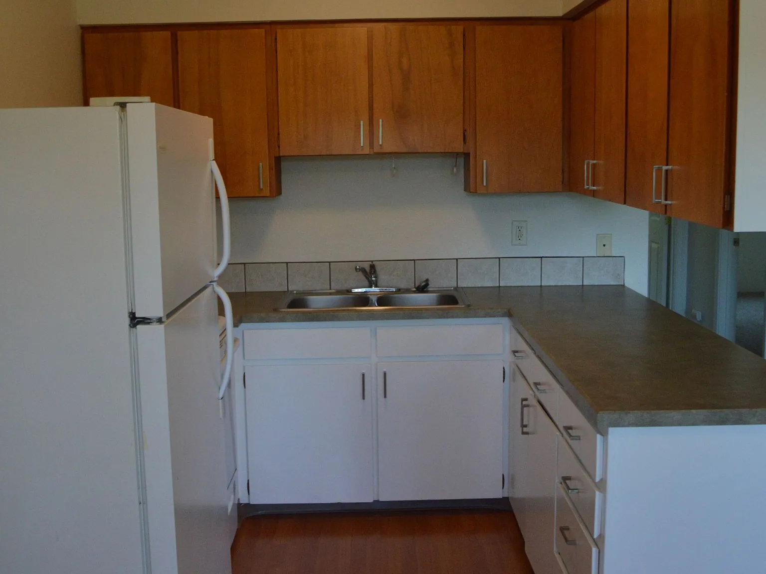 725 Northwest Pine Street - 10 — Photo 3