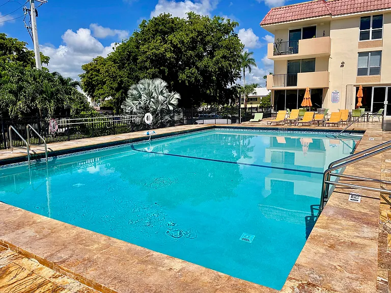 1000 Spanish River Rd #1B — Photo 45