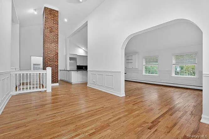 Horseshoe Rd — Photo 19