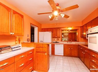 10541 W Caron Dr, Sun City, AZ 85351