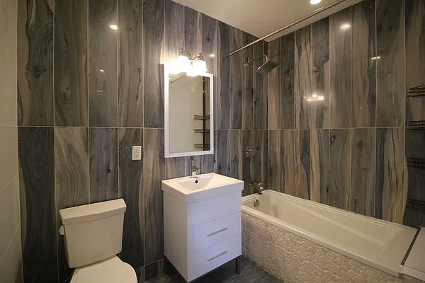 Rented by Empire Deeds LLC  | media 32