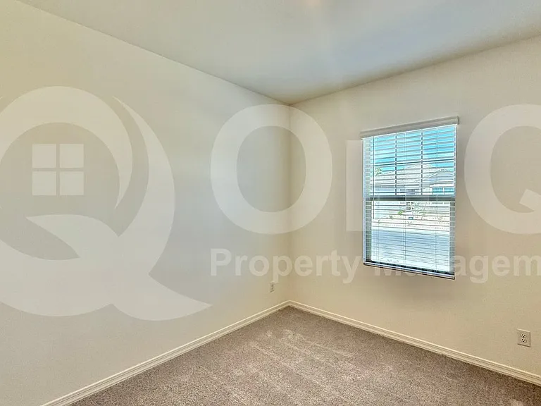 4426 N 100th Dr — Photo 14