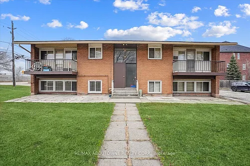 2354 Queensway Dr #2 Photo 1