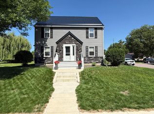 411 Vernon Ave, Morgan, MN 56266