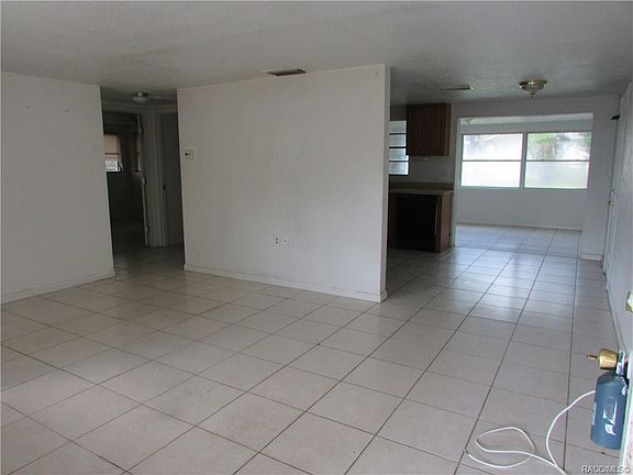 2nd image of 6 S Jefferson St