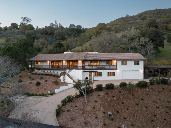 36 Encina Dr, Carmel Valley, CA 93924