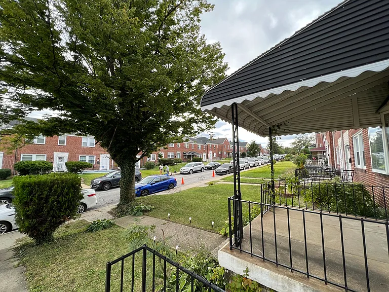 1644 Shadyside Rd — Photo 3