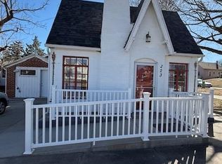223 W 8th St, Larned, KS 67550