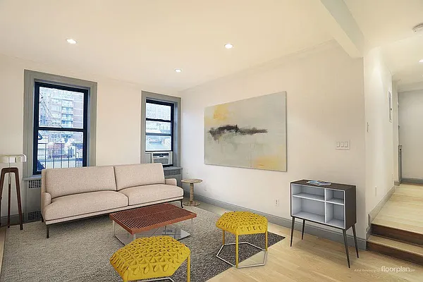 Rented by REAL New York | media 2