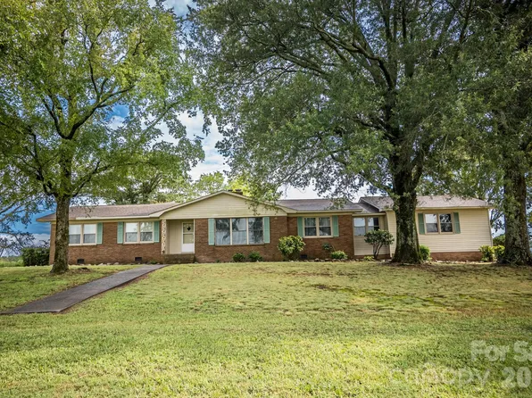 5522 Gilboa Rd, Marshville, NC 28103