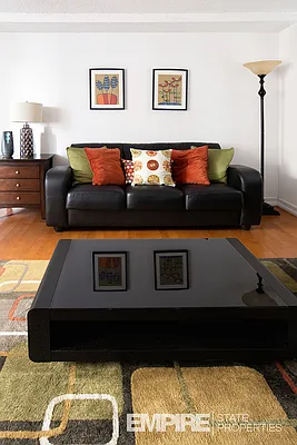 Rented by Empire State Properties | media 38