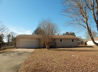 404 Hillcrest Dr, Heber Springs, AR 72543