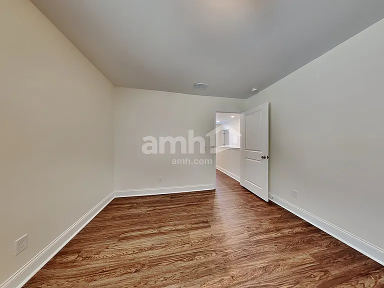 409 Ronter Ct — Photo 11