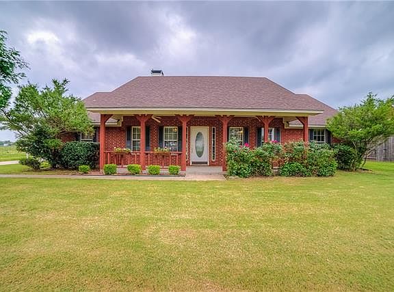 4th image of 1312 Squires Ln