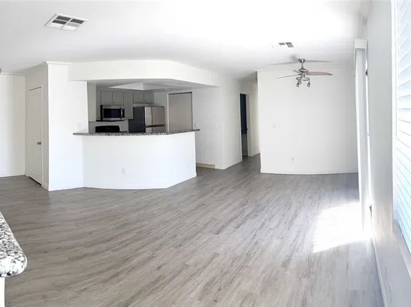 8600 W Charleston Blvd APT 1116, Las Vegas, NV 89117