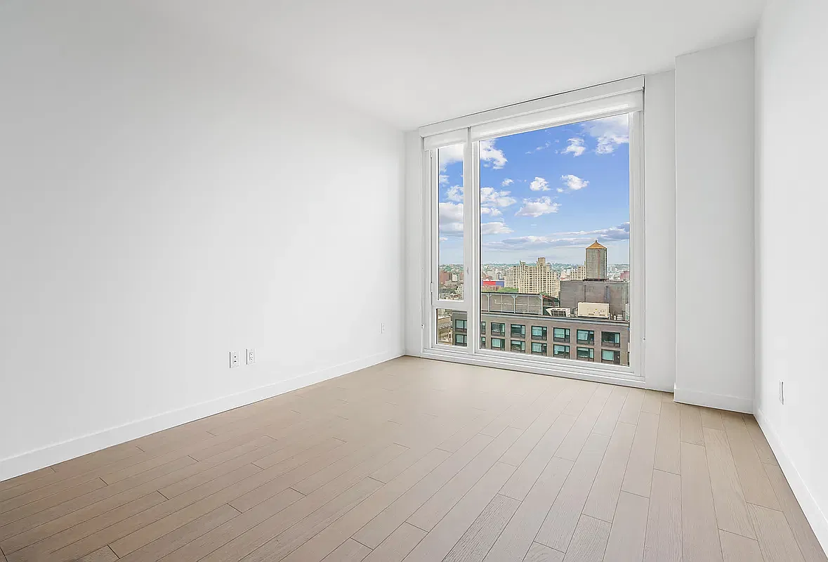 310 Livingston Street — Photo 3