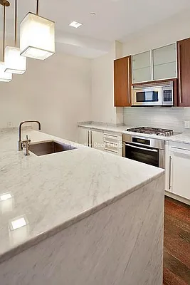 Rented by Mirador Real Estate | media 19