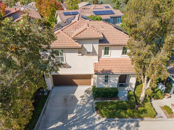 41 Fieldhouse, Mission Viejo, CA 92694