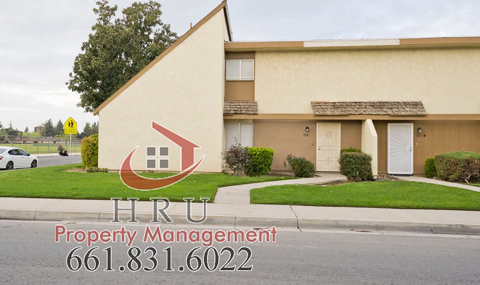 SW-Bakersfield Condo-3 bedrooms 2 baths — Photo 1
