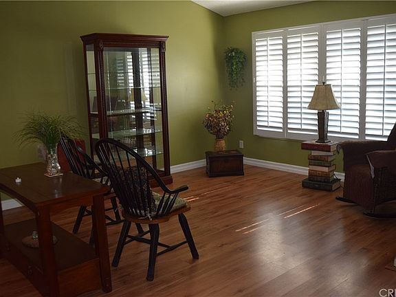 5th image of 27419 Dolton Dr