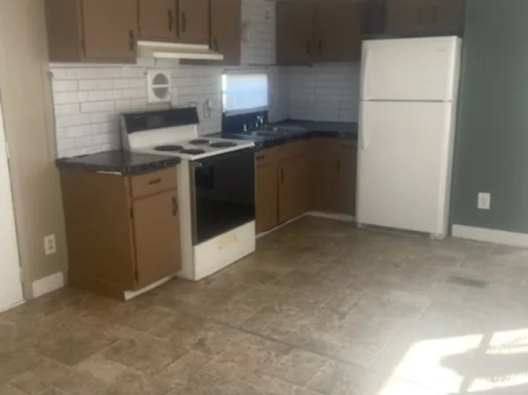104 Amanda Dr, Carthage, NC 28327