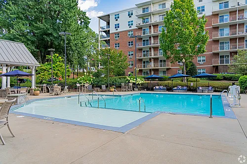 Sterling Glenwood Apartments Photo 1 Sterling Glenwood Apartments Photo 1