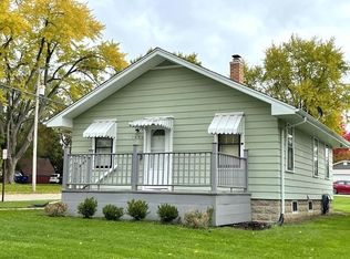 1002 S 5th St, Dekalb, IL 60115