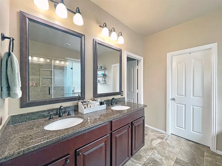 33010 Greenfield Forest Dr — Photo 23
