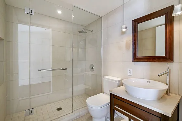 Sold by Citi Habitats | media 17