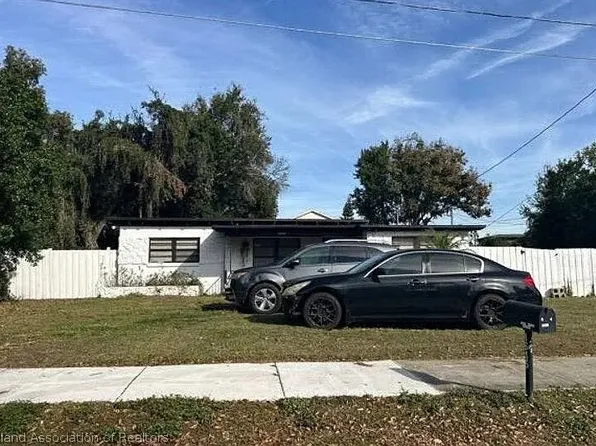 1615 White Ave, Orlando, FL 32806