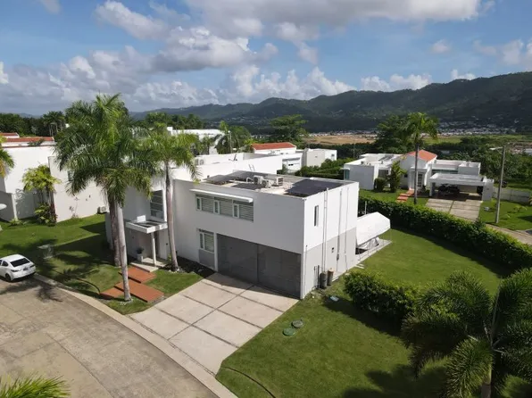 Los Altos De Ciudad Jardin Calle, Gurabo, PR 00778