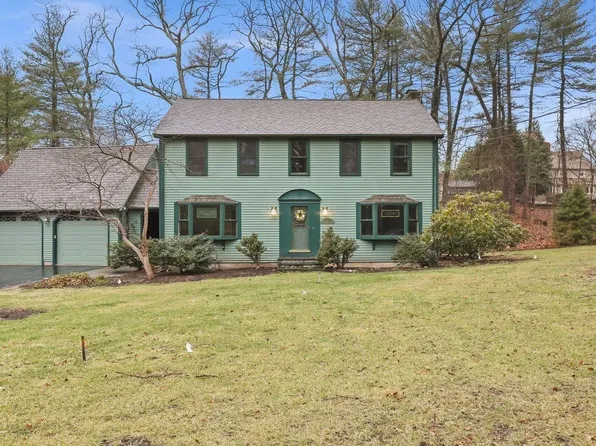 9 Deer Hollow Rd, North Attleboro, MA 02760