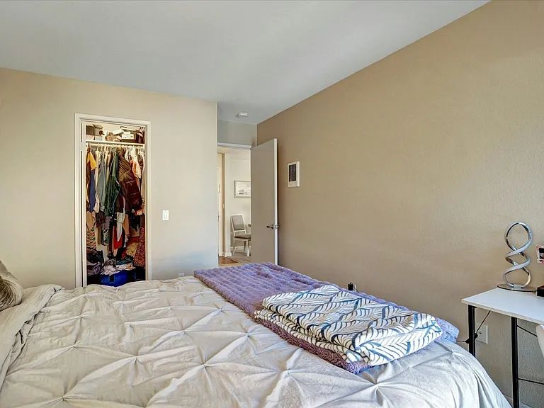 6955 Alvarado Rd — Photo 20