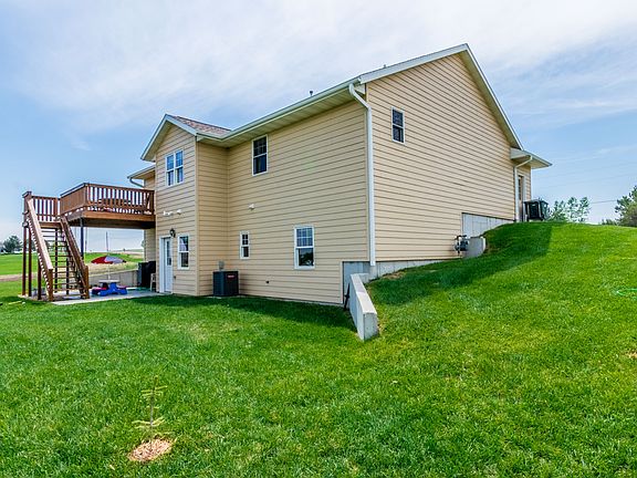 2204 Timberlane Drive