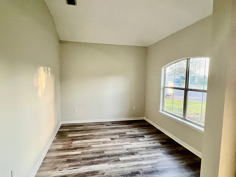 12260 Salvia Ct — Photo 5