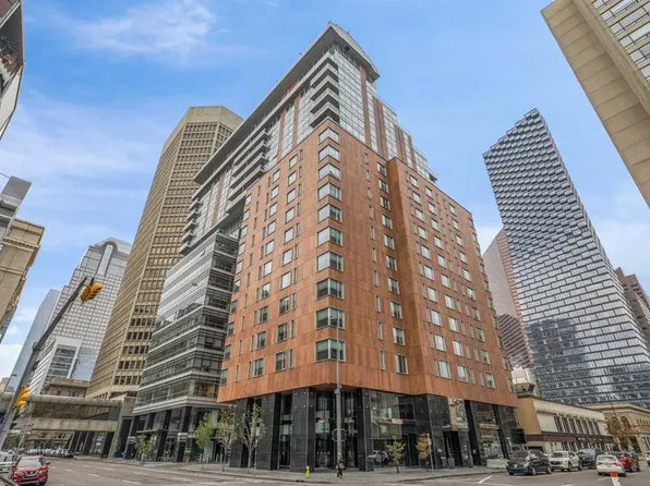 108 S 9th Ave SW #1706, Calgary, AB T2P 0S9