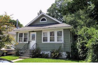 402 Coldsprings Ave, Oaklyn, NJ 08107