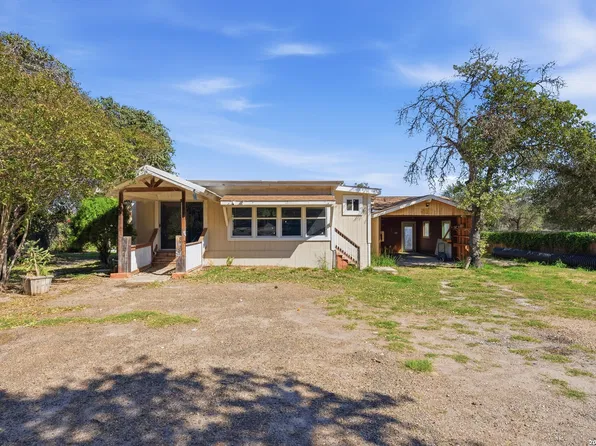 22810 Tiny Trl, Elmendorf, TX 78112