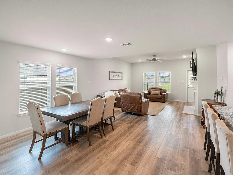 2513 Malibu Glen Dr — Photo 4