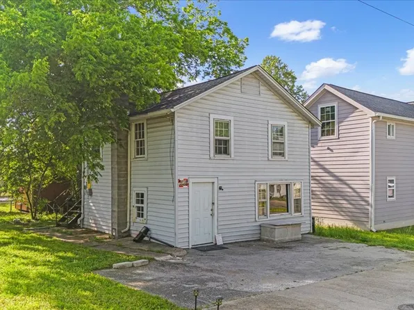 108 7th Ave S, Lewisburg, TN 37091