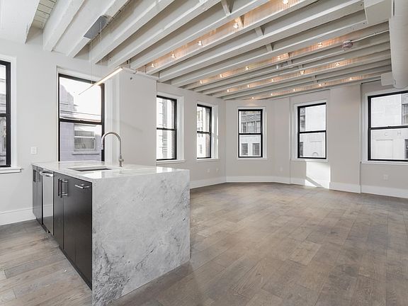 2nd image of 45 Broad St