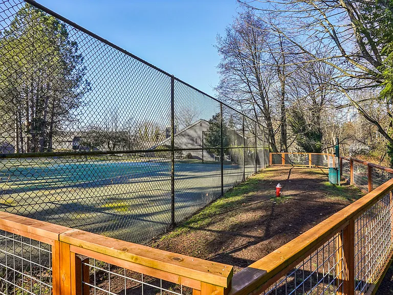 Water's Edge Townhomes — Photo 25