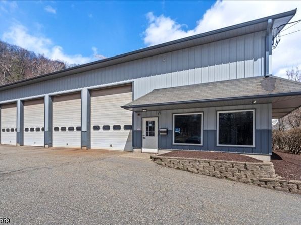7 White Rd, West Milford Twp., NJ 07421