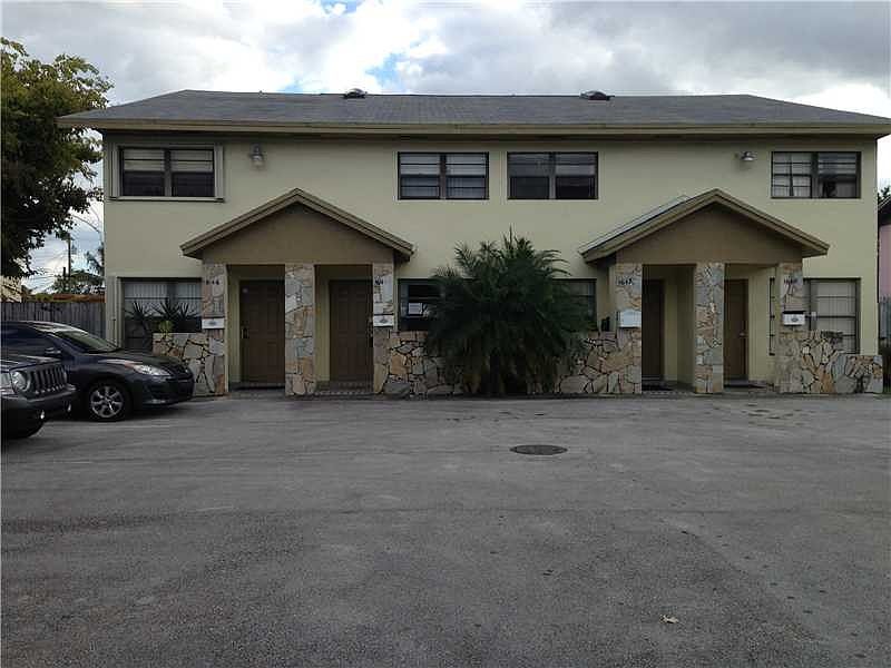 1st image of 1644 NE 151st St #1644