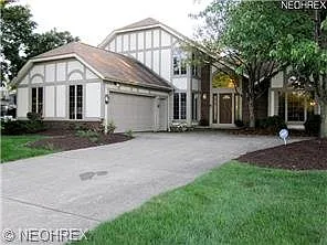 17551 Lexington Ln photo 1