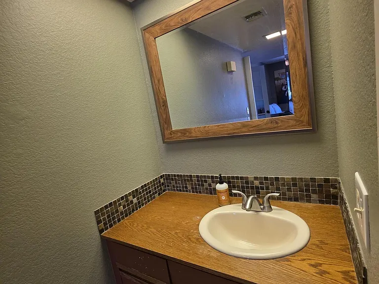7557 N Dreamy Draw Dr #240 — Photo 18