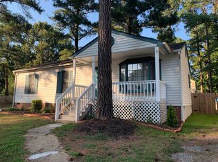 8925 Hawkbill Rd, North Chesterfield, VA 23237