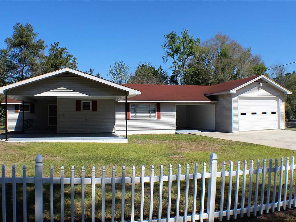 1st image of 192 NE Yellow Pine Ave